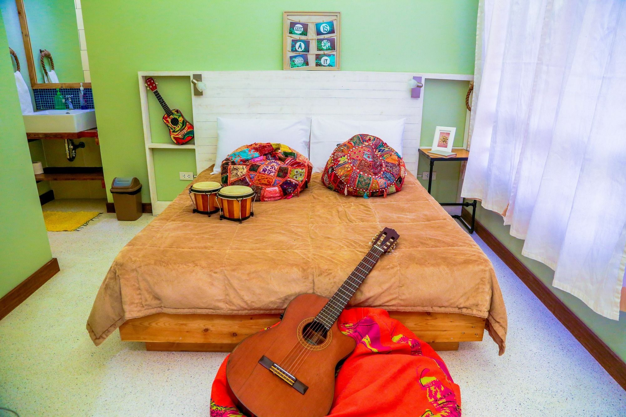 Flotsam And Jetsam Artist Beach Hostel San Juan  Luaran gambar